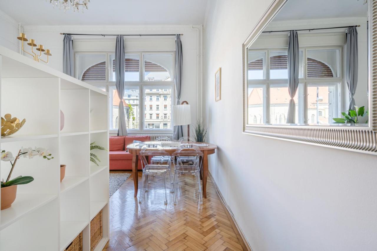 Vulcan Studio Near Danube Budapest Ngoại thất bức ảnh